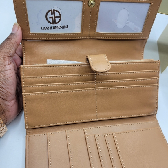 Giani Bernini Floral Women's Wallet • Large - Picture 3 of 8